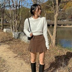 Brown Vintage Corduroy Pleated Skirts Womens 90s New Aesthetic School Girl Mini Skirt High Waist Cute Kawaii Clothes Soft Egirl Outfits, Cute Kawaii Clothes, Anime Skirts, Kawaii Skirt, Aesthetic School, Egirl Outfits, Pleated Skirt Short, New Aesthetic, Vintage Corduroy