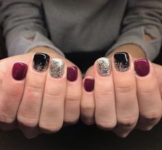 New Year New Nails, Christmas New Years Nails Short, Fall Dipped Nails Ideas Powder, Nails For January 2024, Winter Gel Nails Short, News Years Nails, New Year Nails Design 2022, New Years Eve Nails Ideas Sparkle, Cold Weather Nails