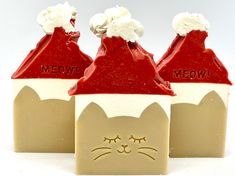 "Cat lovers will \"MEOW!\" at the sight of this adorable Merry Catmas soap.  Perfect for the holiday, winter season! What better way to enjoy a jolly good time in the bath than with this nourishing bar of cat-themed soap!  After all, real cats don't like water! A XL soap is a puuuuur-fect gift for your favorite cat fanatic - or treat for yourself! The fragrance is a festive mix of orange, green apple, peppermint, and clove. Cold-processed and long-lasting soap made from natural oils and tussah s Merry Catmas, Cat Themed, Goat Milk Soap, Artisan Soap, Soap Recipes, Hard Water, Handmade Soaps, Cat Theme, Green Apple