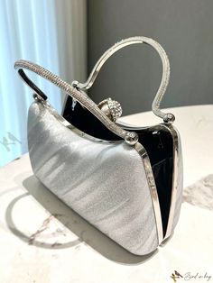 Bird in Bag - Exquisite Box-Shaped Evening Bag for Women: Silver Diamond-Embellished Clutch with Metal Chain, Perfect for Parties, Weddings, and Formal Occasions Embellished Clutch, Minimalist Pattern, Evening Clutch Bag, Chain Bag, Evening Clutch, Style Minimalist, Bird In Bag, Mini Fashion, Bag For Women