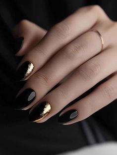 Gold and Black Nails Designs and Variations to Evoke Wealth and Sophistication - The Mood Guide Gold And Black Nails, Black Nails Ideas, Black Gold Nails, Geometric Accessories, Chic Minimalist Style, Hipster Aesthetic, Ravenclaw Aesthetic, Granola Girl Aesthetic