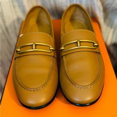 Excellent Condition - Almost Pristine Comes With Box And Dust Bags Loafer Women, Hermes Shoes, Loafers For Women, Flat Shoes Women, Loafer Flats, Dust Bag, Loafers, Size 6, Women Shoes