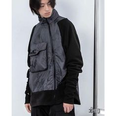 Techwear windbreaker "Suke" -TENSHI™ STREETWEAR Techwear Windbreaker, Techwear Jacket, Techwear Pants, Japanese Shirt, Bad Weather, T Shirt Oversized, Workout Jacket, Jacket Design, Oversized Shirt