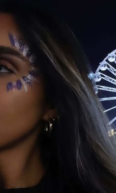 #fashion #instagram #maquiagem School Spirit Ideas Pep Rally, Glitter Face Paint, Festival Face Paint, Festival Face