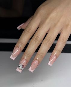 Pink Nails 2023, Short Acrylic Nail Ideas, Short Acrylic Nails Almond, Almond Acrylic Nail, Nail Art Fall, Nails Inspiration Pink, Grunge Nails, French Tip Acrylic Nails, Hello Kitty Nails