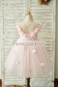 Off Shoulder Pink Tulle Feathers Wedding Party Flower Girl Dress  SKU: K1003845  Buy Now:   #flowergirldress #wedding #pinkdress Feathers Wedding, Flowers For Decoration, Pink Tulle Skirt, Wedding Party Flowers, Feather Wedding, Wedding Dresses With Flowers, Girls Pageant Dresses, Dresses Pink