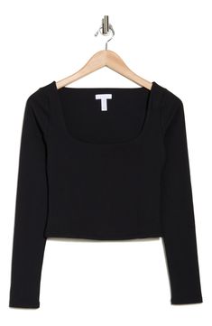 Go casual in this long-sleeve crop top constructed from a soft knit with plenty of stretch. 17 1/2" length (size Small) Scoop neck Long sleeves 75% polyester, 25% spandex Machine wash, tumble dry Imported Long Sleeve Crop, Black Fits, Long Sleeve Crop Top, Soft Knits, Online Purchase, Nordstrom Rack, Scoop Neck, Crop Top, Long Sleeves