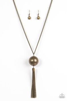 Big Baller Brass Necklace Paparazzi Accessories Jewelry, Mixed Metal Jewelry, Beaded Pendant Necklace, Paparazzi Accessories, Brass Necklace, Affordable Jewelry, Paparazzi Jewelry, Stylish Jewelry, Brass Chain