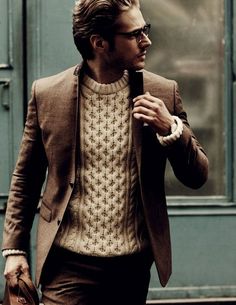 If only Steve would agree to wear this... Gentleman Mode, Herren Style, Brown Blazer, Mode Casual, Sharp Dressed Man, Well Dressed Men, Gentleman Style, Fashion Mode, Men Looks