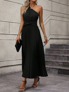 Type:A Line \nNeckline:Asymmetrical Neck \nStyle:Casual \nWaist Line:High Waist \nDetails:Pleated \nHem Shaped:Pleated \nDetails:Twist \nColor:Black \nPattern Type:Plain \nSleeve Length:Sleeveless \nFit Type:Regular Fit \nLength:Maxi \nMaterial:Fabric \nComposition:100% Polyester \nCare Instructions:Machine wash or professional dry clean \nSheer:No \nFabric:Non-Stretch \n Black Formal Attire, All Black Formal, Neck Details, Black Dress Formal, Classy Dress Outfits, Royal Blue Dresses