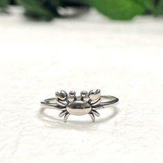 925 Sterling Silver Plain Crab Ring All Sizes Is Available .Just Send Me A Message Metal 925 Style Crab Ring Solid Sterling Silver 925 Nickel Free Metal Material: Sterling Silver Finish: Oxidized Crab Ring, Ring Color, Metal Material, Womens Jewelry Rings, Crab, Silver 925, 925 Sterling Silver, Women Jewelry, Sterling Silver