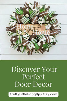 Add a touch of charm to your front door with this handcrafted 'Home Sweet Home' wreath. Made with quality deco mesh, a beautiful accent sign, and gorgeous ribbon, this unique design is perfect for welcoming guests and enhancing your home’s curb appeal. Discover more unique and beautiful door decor at PrettyLittleHangUps.Etsy.com! Farmhouse Front Door, Farmhouse Front