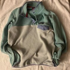 Archived Colorway No Longer Made! Super Durable And Perfect For Everything From Outdoor Adventures To Everyday Wear! Size Women’s Medium. Teal, Purple, Aqua Clothing Board, Outdoorsy Style, Patagonia Fleece, Patagonia Jacket, Patagonia Jackets, Bomber Jackets, Patagonia Womens, Outdoor Adventures