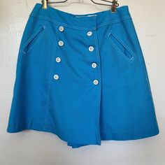 Vintage 1970s Blue Skort White Button Closure Mini Skirt One small mark on the back - see photo. Waist: 28" Hips: 40" Length: 19" Mini Rock, Blue Skort, White Stag, Vintage 1970s, Beautiful Things, Labour Day, Favorite Outfit, Mini Skirt, Womens Bottoms