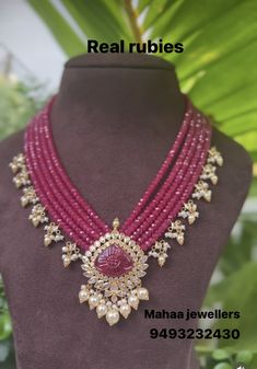 Coral Beads Jewellery, Beads Jewellery Designs, Beaded Wedding Jewelry, Beautiful Diamond Earrings, Diamond Pendant Jewelry, Temple Jewelry Necklace, Gold Pearl Jewelry