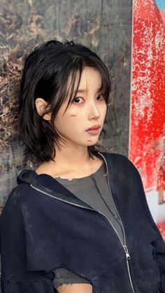 Iu Wallpaper, Lee Young, Wallpaper Kpop, Jeon Somi, Future Wife, Need Money, Korean Actresses, Girl Icons