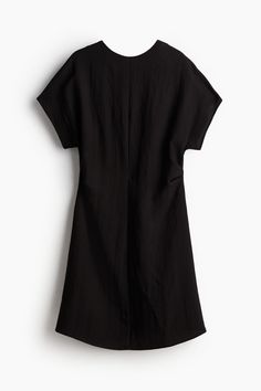 Short dress in woven fabric. Round neckline  concealed zipper at back  and short sleeves. Tapered waist with pleats for a gently draped effect. Unlined. Cardigan Sweater Dress, Suits And Jackets, Blouse Pants, Cardigan Sweater Jacket, Linen Shop, Sleepwear & Loungewear, Maternity Wear, Waist Dress, Swimwear Accessories