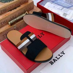 Male Leather Slippers, Male Slides, Mens Brown Casual Shoes, Men Leather Sandals Fashion, Palm Slippers, Male Slippers, Male Sandals, Male Footwear