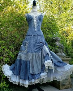 Denim Wedding Dresses, Pirate Skirt, Fashion Show Themes, Blue Jean Dress, Shabby Chic Clothes, Theme Dress, Jean Dress, Altering Clothes