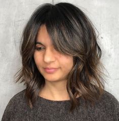 Shag Haircut For Round, Chubby Faces Thick Wavy Hair, Bangs For Round Face, Easy Hairstyles For Medium Hair, Honey Blonde Hair, Medium Long Hair, Round Face Haircuts, Diane Kruger, Shag Haircut, Round Faces