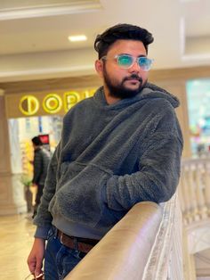 syed mashkoor delhi boy cute smart and handsome Indian Profile Picture, Modern Poses, Outdoor Christmas Garland, Love And Romance Quotes, Men Selfie