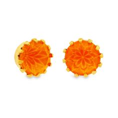 Add some sparkle to your ears with Mini Chrisley Studs. These antique gold plated earrings are made with high quality crystals and hypoallergenic surgical steel posts to keep your ears happy. With a 6mm stone, these studs are perfect for any occasion. Made in Canada for a touch of international flair. Sugarfix By Baublebar Earrings Orange, Electric Orange, Metal Words, Gold Plated Earrings, Pin Collection, Shop Necklaces, Antique Gold, Sparkle, Plating