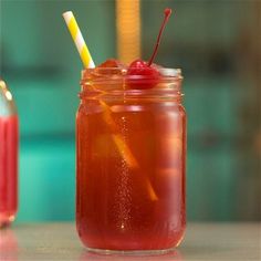 Candy Cocktails: Sweet and Sexy Drinks! Fireball Candy, Fireball Mixed Drinks, Peach Cocktail Recipe, Fireball Cocktails, Infused Rum