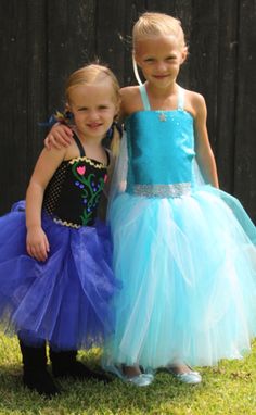 QUEEN ELSA Inspired Tutu Dress and Cape Frozen by CarouselKiddies Queen Elsa, Tutu Dress, Cape, Flower Girl, Flower Girl Dresses, Frozen, Girls Dresses, Queen, Wedding Dress