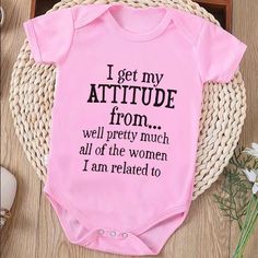 Newborn Bodysuit, Cricut Baby, Pink Onesie, Summer Pregnancy, Funny Baby Onesies, Pregnancy Humor, Casual Rompers, Girl Onesies