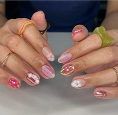 Flower Graffiti, Nails Gel Nails, Custom Press On Nails, Hippie Nails, Soft Nails, Nails Gel, Cuticle Pusher