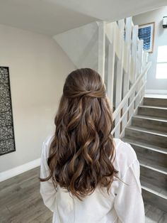 Wedding hairstyles, hairstyle inspo, bridal hair Bridal Balayage Hair, Wedding Hairstyles With Bangs Long, Loose Bridal Hairstyles, Blowout Wedding Hairstyles, Half Up Half Down Wedding Hair Middle Part, Bridal Hair Inspiration Veils, Wedding Hair For Brunettes, Wedding Ideas Hairstyles, Wedding Hairstyles For Long Hair Off Shoulder Dress