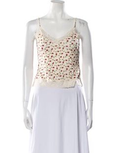 Reformation Crop TopNeutralsFloral PrintSleeveless with V-NeckFit:Tops by Reformation typically fit small, consider taking a size up. Zimmermann Dress, Neck Crop Top, Accessories Jacket, Shirt Accessories, Hoodie Dress, Casual Jeans, V Neck Tops, Sweater Accessories, Dress Accessories