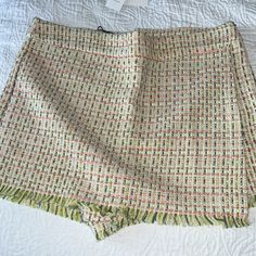 Nwt Zara Tweed Skort Spring Beige Tweed Bottoms, Spring Tweed Bottoms In Beige, Jean Skort, Zara Skort, Tweed Texture, Zara Tweed, Black Skort, Textured Skirt, Micro Mini Skirt