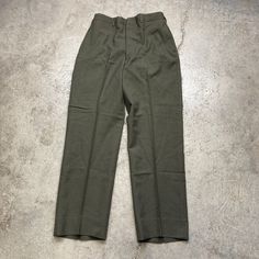 "great vintage condition. no holes or tears. missing one back pocket button.  please refer to approximate measurements (flat) below - may not fit as tagged waist - 30\" inseam - 30.5\" leg opening - 9.5\" front rise - 12\" if you have any questions, please ask.x" Green Pants, Kids Pants, Us Army, Chicago Il, Mens Trousers, Vintage 1970s, Mens Pants, 1970s, Kids Outfits