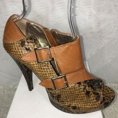 Luichiny - Style "Pay Shunts" Brown & Faux Reptile/Snakeskin ~ Double Buckle With Side Zipper Open Toe 4.5" High Heel Bootie Shoes Women's Size 10m - Nwob Leather Snake Print Heels For Formal Occasions, Formal Leather Heels With Snake Print, Formal Snake Print Leather Heels, Leather Snake Print Heels, Snake Print Leather Heels Medium Width, Medium Width Leather Snake Print Heels, Leather Snake Print High Heels, Snake Print Pointed Toe Heels Medium Width, Snake Print Heels With Pointed Toe