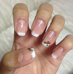 Mistle Toe, Christmas Nail Art Ideas, Pretty Nail Designs, Makijaż Smokey Eye, Dipped Nails