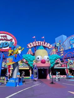 The Simpsons ride, KrustyLand, at Universal Studios Hollywood The Simpsons Universal Studios, Parc Attraction, Heo Peppa, Y2k Tiktok, Universal Parks, Best Christmas Toys, Universal Studios Florida, Disney Orlando, Universal Studios Japan