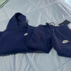 Toddler Nike Jogger Set Ensemble Nike Tech, Dark Blue Nike Tech, Nike Tech Set, Nike Sets, Casual Baddie, Nike Jogger, Street Style Outfits Casual, Shopping Wishlist, High School Outfits