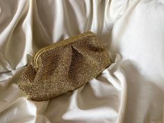 Metallic Gold Raffia Pouch Clutch Bag Crochet Evening Hand - Etsy Chic Gold Clutch Pouch, Gold Pouch Clutch, Gold Clutch Pouch For Evening, Gold Formal Pouch, Glitter Clutch Bag, Glitter Clutch, Crochet Clutch, Holiday Bag, Wedding Clutch