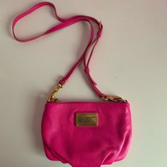 Authentic. Minor Wear And Tear As Seen In Photos. Great For Adventures, Concerts, Travel, And Day To Day! Back In A Bright Pink Shade, The Percy Crossbody Bag From Marc By Marc Jacobs Is Trendy, Cool And Functional. Plus, You Can Carry It As A Clutch For Spontaneous Parties. Pebbled Leather With Golden Hardware Accents. Removable Shoulder Strap Zip Top; "Standard Supply" Logo Plate On Front. Fabric Lining; Inside, Small Open Pocket. Pink Platform Sandals, Marc Jacobs Crossbody Bag, Ugg Bailey Button, Pink Platforms, Cute Wallets, Quilted Handbags, Black Strappy Heels, Pink Shade, Black Leather Crossbody Bag