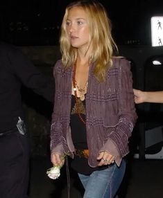 Purple Suede Jacket Outfit, Kate Hudson Style, Suede Jacket Outfit, Cool Girl Style, Never Compromise, Purple Jacket, Boho Chic Outfits, Kate Hudson, Cute Fall Outfits