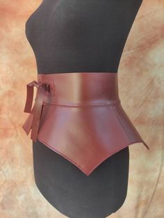 "VIDEO tutorial, PDF pattern Peplum belt, Wide waist belt Pattern PDF, Waist cincher pattern, Wide leather belt, Leather belt, Corset, size , size 110-115cm/43inch size 110-115cm/43inch This is an instant PDF download pattern and NO PHYSICAL GOOD WILL BE SHIPPED * Finished style: Peplum belt, Wide waist belt * Finished product size: 110 CM * Material Description: About 10-14 feet (for reference only) 4-5 oz Print Size: US Letter or A4 Print using \"ACTUAL SIZE\" VIDEO tutorial: https://www.youtu Waist Belt Pattern, Waist Cincher Pattern, Peplum Belt, Belt Corset, Belt Pattern, Wide Waist Belt, Leather Peplum, Peplum Skirt, Leather Armor