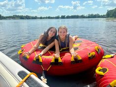 summer | summer aesthetic | beach | boat | tubing on the lake | summer camp | church camp Boat Tubes, Summer Camp Games, Church Camp, Cute Friend Pictures, Beach Aesthetic, Cute Friends, Summer Camp, Friend Pictures, Summer Activities