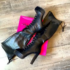 New Shoedazzke Reeve Combat 5 Inch Knee High Boots Size Is 8 =====>Make Offers, Any And All Offers Are Considered. All Sales Are Final. Leather Outfit, Shoe Dazzle, Heel Boots, Thigh High Boots, High Heel Boots, Thigh High, Over The Knee Boots, Thigh Highs, Over The Knee