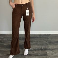 Brown Corduroy Full Pants Featuring A Boot-Cut Style, A Button And Zipper Closure, Belt Loops, And Is A Soft Lightweight Material. Brand Unknown. Brand New With Tags! Model Is 5’6” Trendy Corduroy Straight Leg Bottoms, Brown High Waist Pants With Buttons, High Waist Brown Pants With Buttons, High-waist Brown Pants With Buttons, Brown Corduroy Bottoms With Button Closure, Brown Wide Leg Bottoms With Buttons, Trendy Mid-rise Corduroy Bottoms, Trendy Non-stretch Corduroy Bottoms, Non-stretch Trendy Corduroy Bottoms