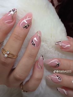 Elegant Touch Nails, Quick Nail Art, Animal Print Nails Art, Art Deco Nails, Wow Nails, Work Nails, Nail Art Designs Diy, Animal Print Nails, Nail Art Designs Videos