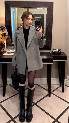 Cosmopolitan Outfit Women, Outfit Ideas Cardigans, Relax Outfit, Ballet Outfits, Stile Blair Waldorf, Adrette Outfits, Thanksgiving Outfit Ideas, Fest Outfits, Outfit Chic