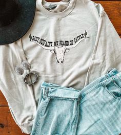 Cricut Sweatshirt, Cricut Sweatshirt Ideas, Sweatshirt Ideas, Farm Clothes