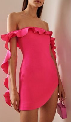 Hot Pink Bodycon Dress, Hot Pink Bodycon, Dorothy Dandridge, Mode Crochet, Pink Bodycon Dresses, David Koma, Mode Casual, Mini Dresses For Women, Modieuze Outfits