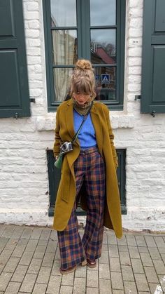 Rok Outfit, Look Boho Chic, Mode Casual, Looks Street Style, Drafting Patterns, Fashion Blouse, Mode Inspo, Plaid Pants, Look Vintage